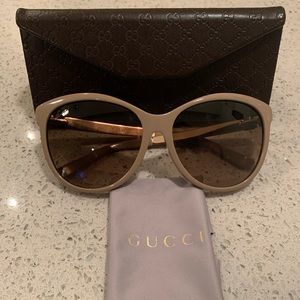 Original/authentic nude Gucci Sunglasses